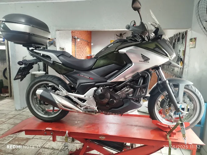 Honda de alta cilindrada atendida em SJC